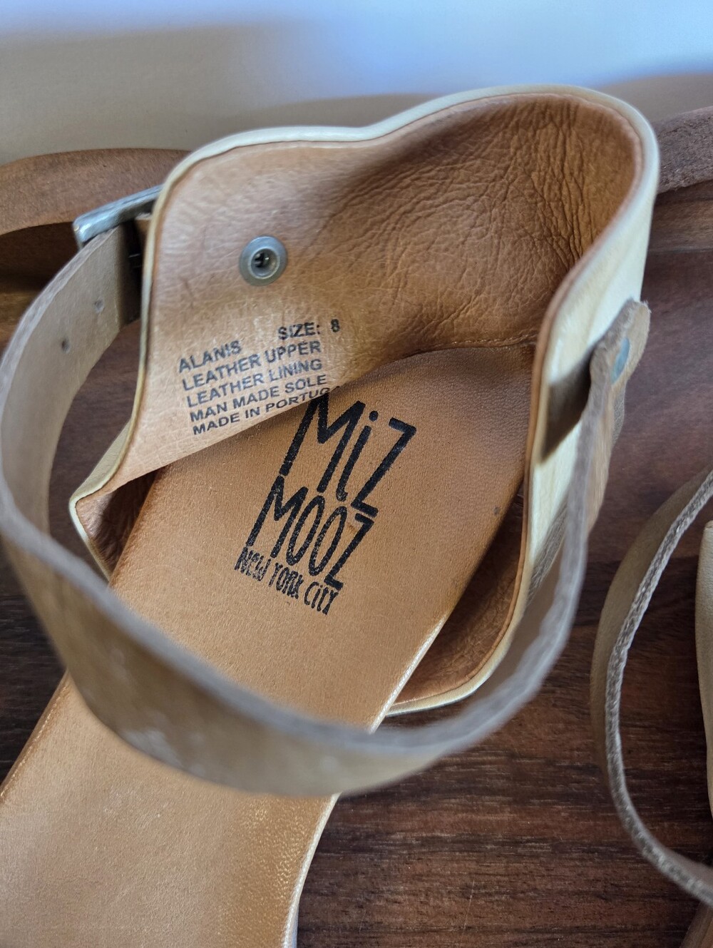 Miz Mooz Cream Leather Ankle-Strap Sandals- Size 8 - Picture 3 of 4